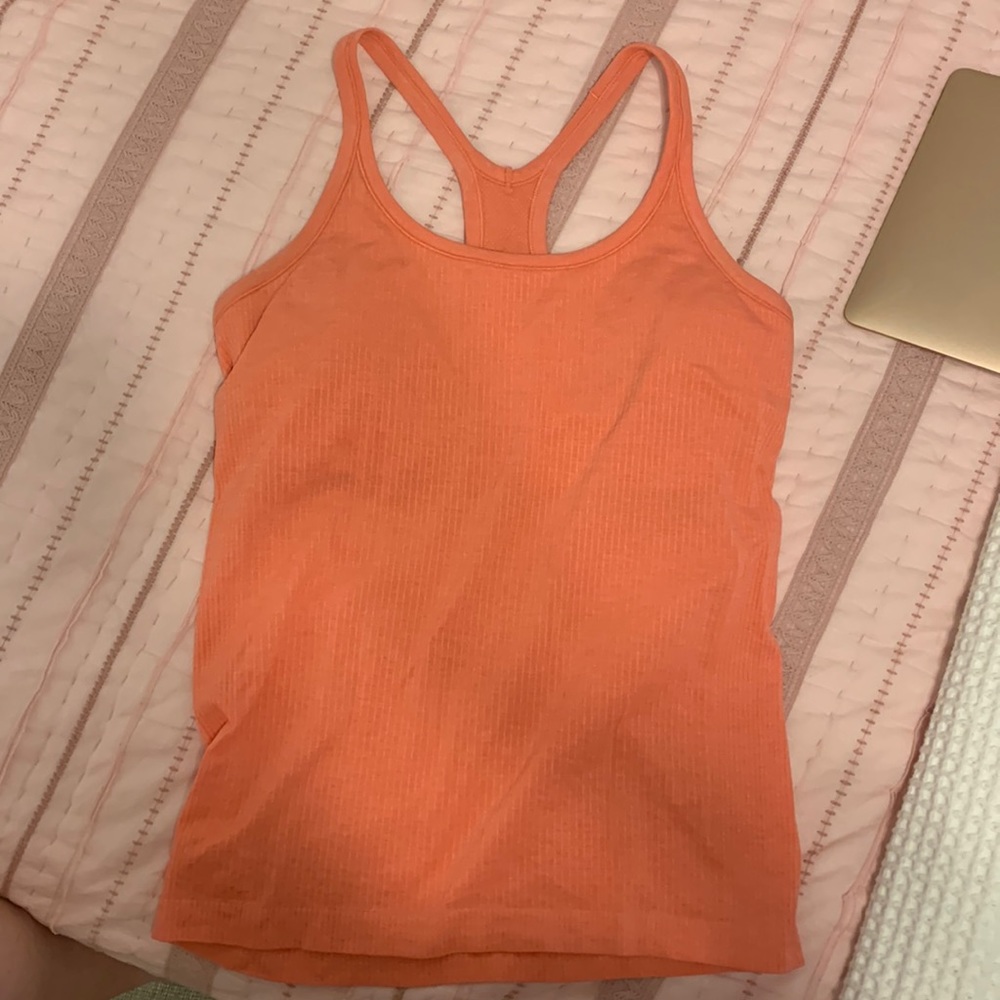 Lululemon Ebb to Street tank
